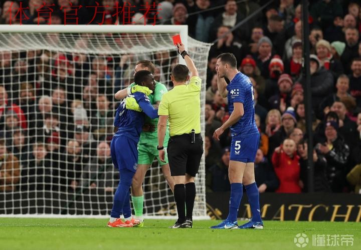 盖伊为掌掴队友迈克尔-基恩道歉:我会确保这种事情不再发生 盖伊为掌掴队友迈克尔-基恩道歉:我会确保这种事情不再发生