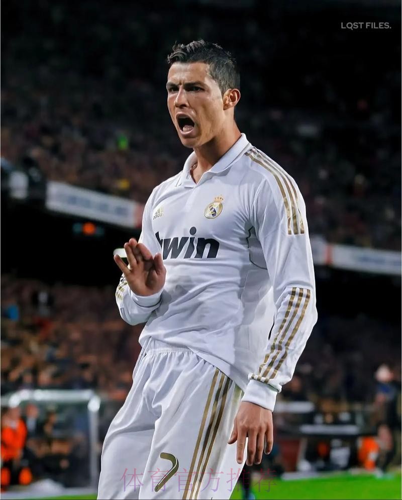 西媒：皇马内部认为姆巴佩上半场的表现像C罗